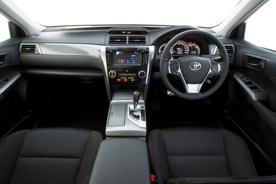  Toyota Aurion Sportivo SX6 2012 года  (фото 3 из 11)